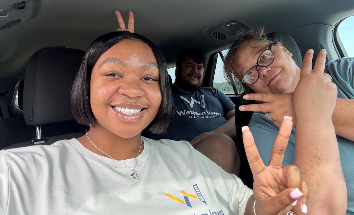 Picture from Donia Days Parade - Download Images to View